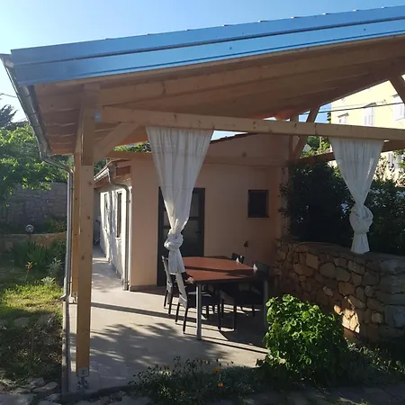 Casa بيت للعطل *